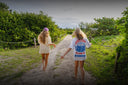 <h3>The world is your dance floor</h3>